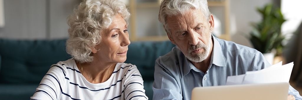 A couple crunches the numbers to figure out when to start their Social Security benefits.